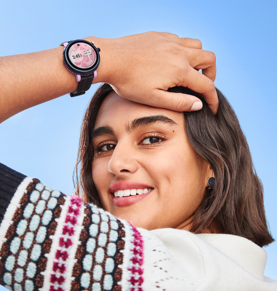 kate spade new york scallop smartwatch